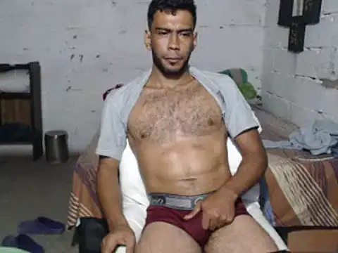 Snapshot of erik_alexander chatting on 02/07/25, 03:45 erik alexander online show from 02/07/25, 03:45