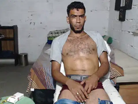 Snapshot of erik_alexander chatting on 02/08/25, 09:24 erik alexander online show from 02/08/25, 09:24