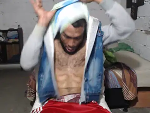 Snapshot of erik_alexander chatting on 03/10/25, 03:12 erik alexander online show from 03/10/25, 03:12