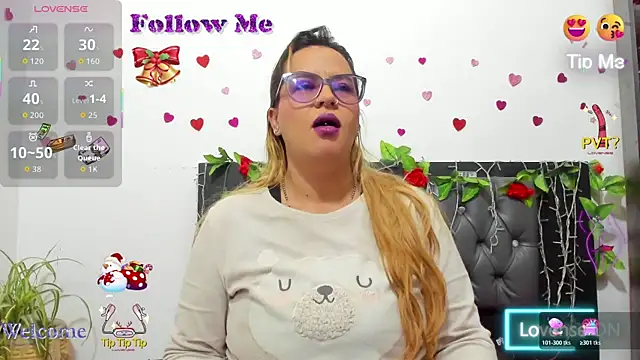 hazel 34 online show from 11/22/25, 08:24