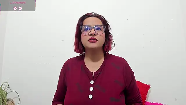 hazel 34 online show from 04/05/26, 09:17