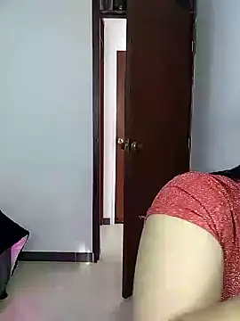 Snapshot of Charlotte_cutee18 chatting on 10/21/25, 07:58 Charlotte cutee18 online show from 10/21/25, 07:58