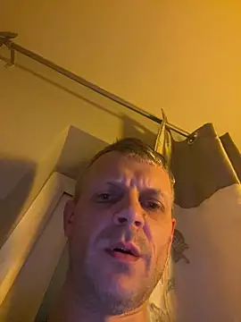 Snapshot of Arthur2288@xh chatting on 03/07/26, 12:29 Arthur2288xh online show from 03/07/26, 12:29