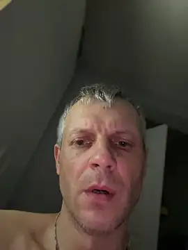 Snapshot of Arthur2288@xh chatting on 03/22/26, 01:20 Arthur2288xh online show from 03/22/26, 01:20