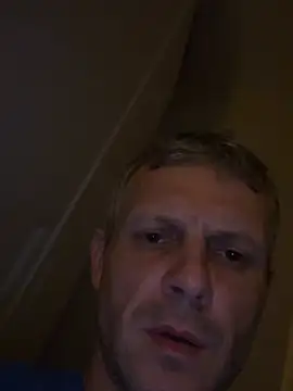 Snapshot of Arthur2288@xh chatting on 03/28/26, 11:37 Arthur2288xh online show from 03/28/26, 11:37