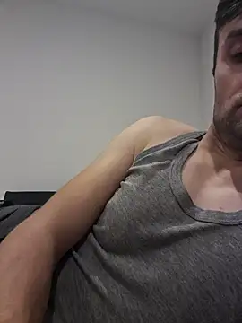 suarez1235 online show from 11/14/25, 09:35