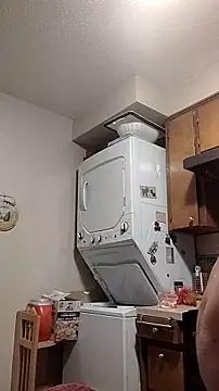 Snapshot of fukurbutt chatting on 09/19/25, 10:43 fukurbutt online show from 09/19/25, 10:43