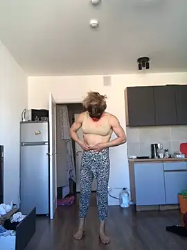 BigAssKi online show from 06/19/26, 02:43