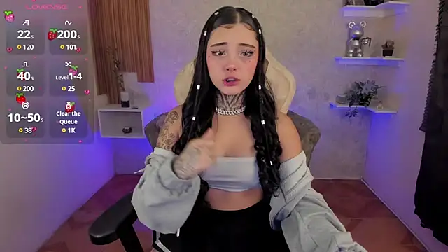 mia catt05 online show from 01/28/25, 06:05