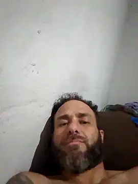 Snapshot of omlorim chatting on 11/03/25, 04:47 omlorim online show from 11/03/25, 04:47