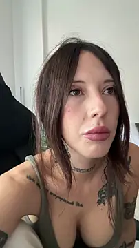 BellaGiaxx online show from 11/01/25, 01:13