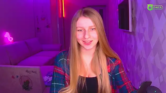 AmaliaQueen online show from 12/14/24, 02:10