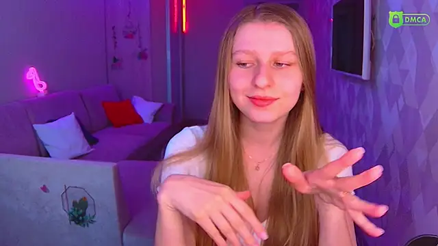 AmaliaQueen online show from 02/16/25, 02:00