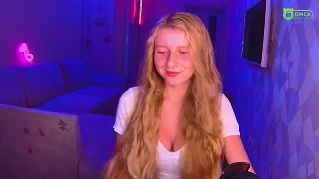 AmaliaQueen online show from 10/10/25, 03:11