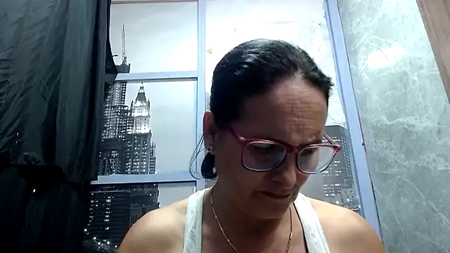 Nastylatinaxxx online show from 12/17/25, 11:11