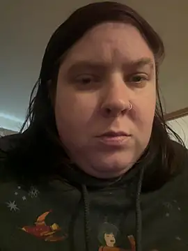 Snapshot of Sexy_Little_SlutAriel chatting on 12/24/24, 05:44 Sexy Little SlutAriel online show from 12/24/24, 05:44