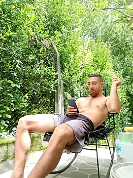 sebasxx97 online show from 10/26/25, 05:52