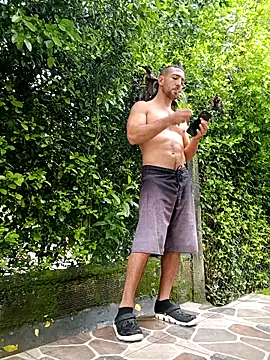 sebasxx97 online show from 04/15/26, 03:19