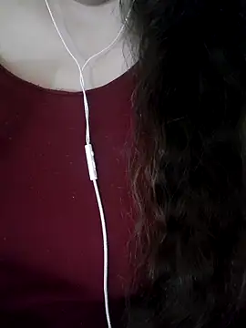 Snapshot of Zanoba-16 chatting on 02/18/25, 11:19 Zanoba-16 online show from 02/18/25, 11:19