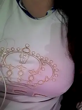 Snapshot of Zanoba-16 chatting on 03/06/25, 12:54 Zanoba-16 online show from 03/06/25, 12:54