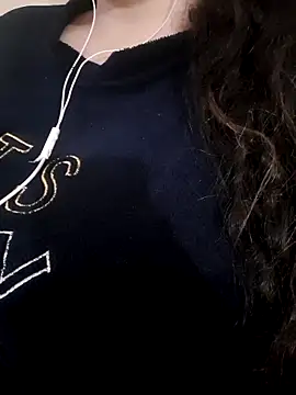 Snapshot of Zanoba-16 chatting on 03/19/25, 12:45 Zanoba-16 online show from 03/19/25, 12:45