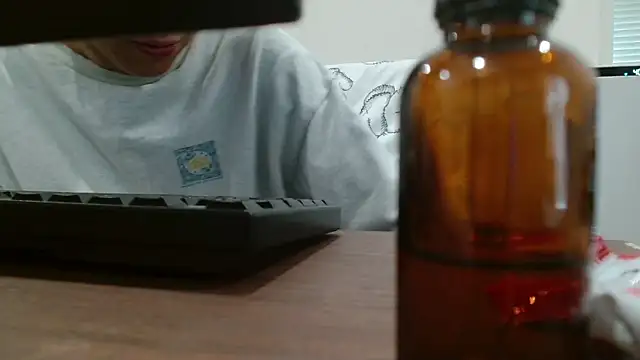 POCARI SWEAT online show from 03/27/26, 04:18