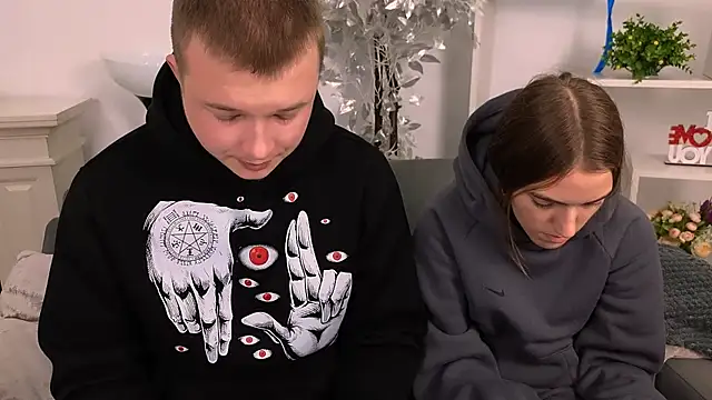 Snapshot of _Olli__Stiw_ chatting on 10/14/25, 08:15 Olli Stiw online show from 10/14/25, 08:15