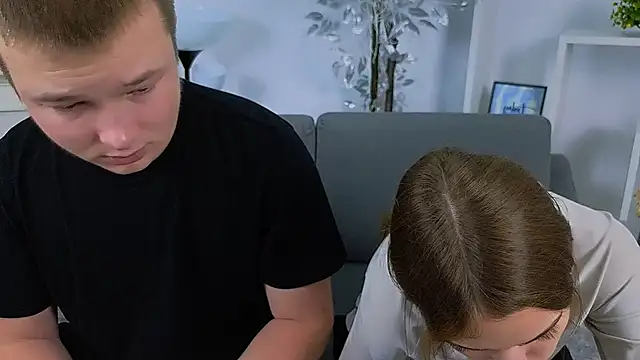 Snapshot of _Olli__Stiw_ chatting on 10/25/25, 07:27 Olli Stiw online show from 10/25/25, 07:27