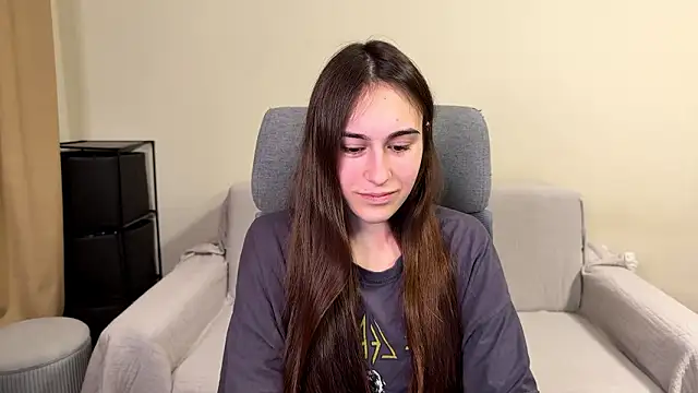 AliceKolltt online show from 02/18/26, 06:59