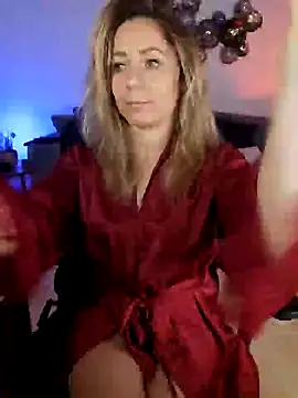 Snapshot of angela_88 chatting on 01/26/25, 06:58 angela 88 online show from 01/26/25, 06:58