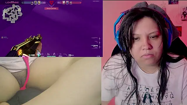 crystal7u7 online show from 01/21/25, 04:21