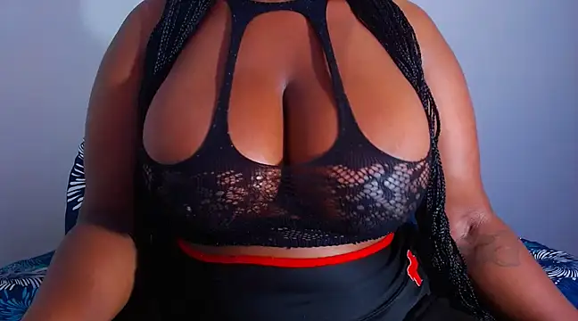 Snapshot of BERNINIBLUSHX89 chatting on 02/02/25, 03:17 BERNINIBLUSHX89 online show from 02/02/25, 03:17