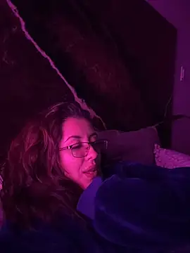 EmaSaenz online show from 02/18/25, 03:10