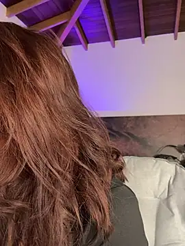 EmaSaenz online show from 03/19/25, 01:10