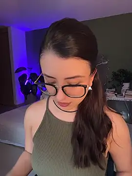 EmaSaenz online show from 07/15/26, 10:59