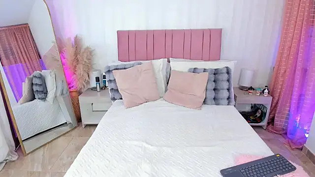 kath rosee1 online show from 02/09/25, 08:24