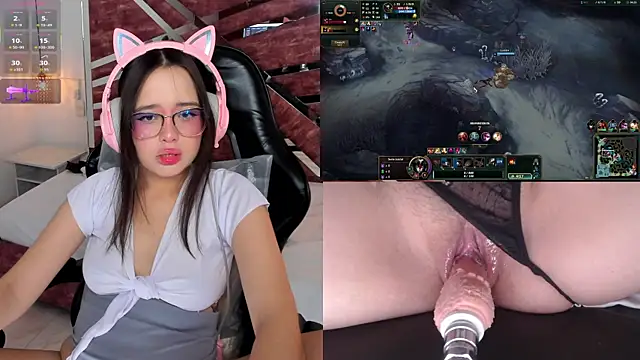 Ashley sa online show from 12/15/25, 05:34