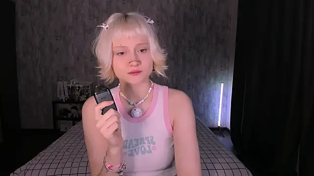 Snapshot of MariaMango chatting on 10/01/25, 02:39 MariaMango online show from 10/01/25, 02:39