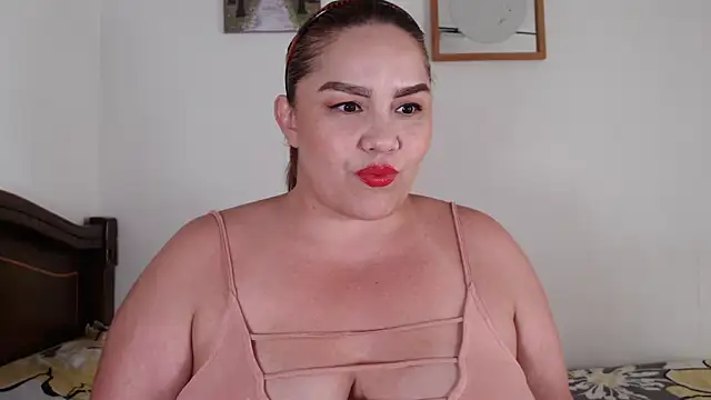 antoniamoreno82 online show from 04/20/26, 08:32