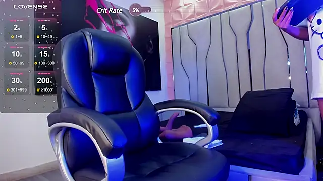 Snapshot of emilycat_777 chatting on 01/19/25, 06:53 emilycat 777 online show from 01/19/25, 06:53