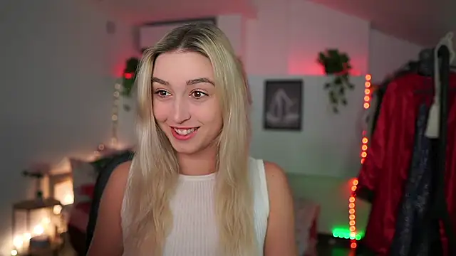 Snapshot of Alexis___Texas chatting on 12/10/24, 07:11 Alexis Texas online show from 12/10/24, 07:11