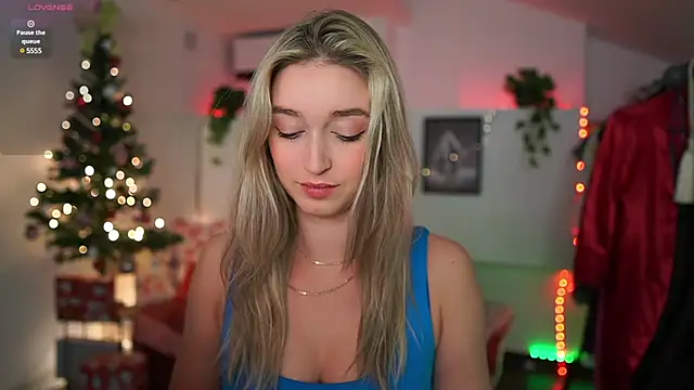 Snapshot of Alexis___Texas chatting on 12/28/24, 10:23 Alexis Texas online show from 12/28/24, 10:23