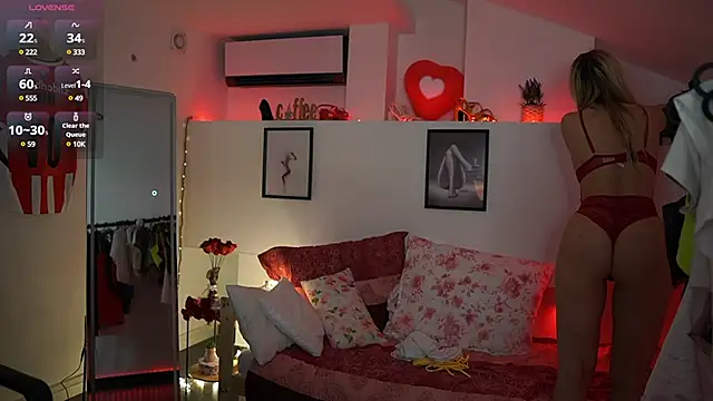 Snapshot of Alexis___Texas chatting on 03/07/25, 10:21 Alexis Texas online show from 03/07/25, 10:21