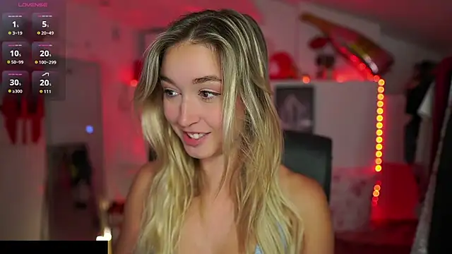 Snapshot of Alexis___Texas chatting on 09/27/25, 01:49 Alexis Texas online show from 09/27/25, 01:49