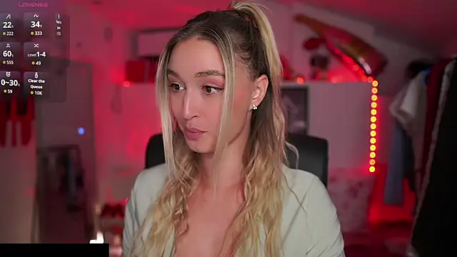 Snapshot of Alexis___Texas chatting on 10/01/25, 06:47 Alexis Texas online show from 10/01/25, 06:47