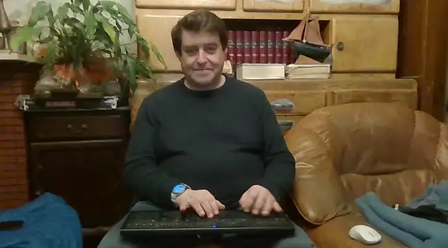 sympatrique online show from 12/09/24, 08:12