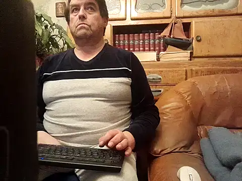 sympatrique online show from 12/28/24, 06:40