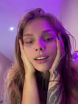 HumbleJess online show from 12/28/24, 09:42