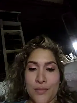 Sara smiiith211 online show from 12/22/24, 05:01