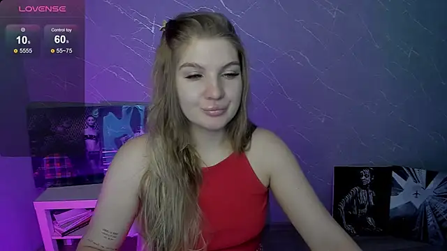 Snapshot of lily_williamss chatting on 07/18/26, 12:04 lily williamss online show from 07/18/26, 12:04